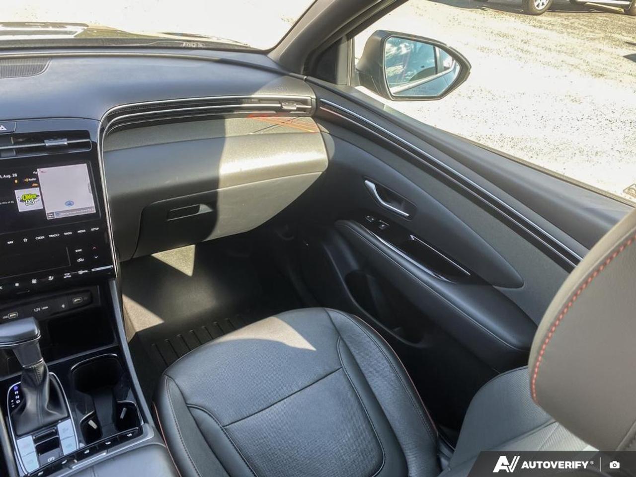 2023 Hyundai Santa Cruz Ultimate w/Colour Package POWER MOONROOF | NAV | LEATHER Photo