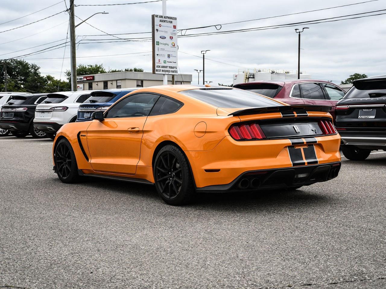 2018 Ford Mustang Shelby GT350 Fastback Photo2