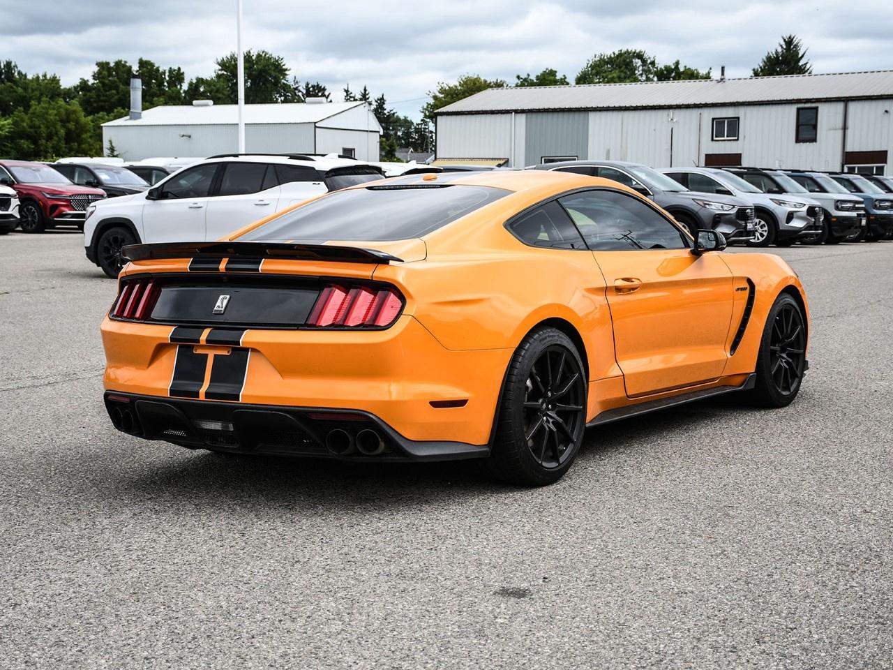 2018 Ford Mustang Shelby GT350 Fastback Photo4