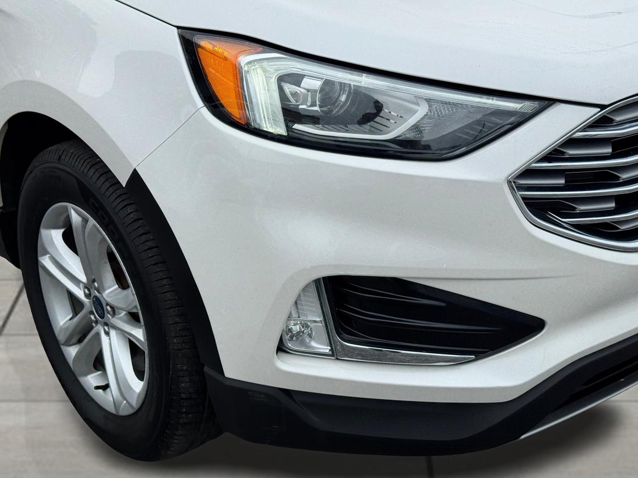 2019 Ford Edge SEL AWD+CLEAN CARFAX+ApplePlay+Remote Start Photo
