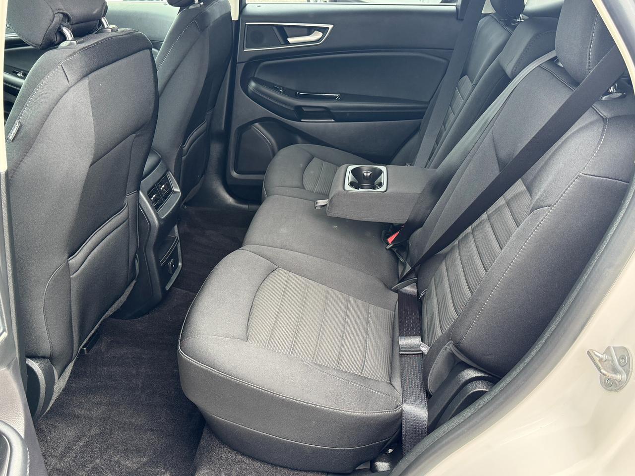2019 Ford Edge SEL AWD+CLEAN CARFAX+ApplePlay+Remote Start Photo
