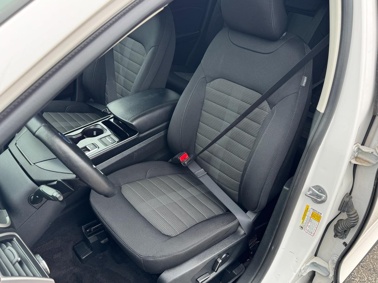 2019 Ford Edge SEL AWD+CLEAN CARFAX+ApplePlay+Remote Start Photo