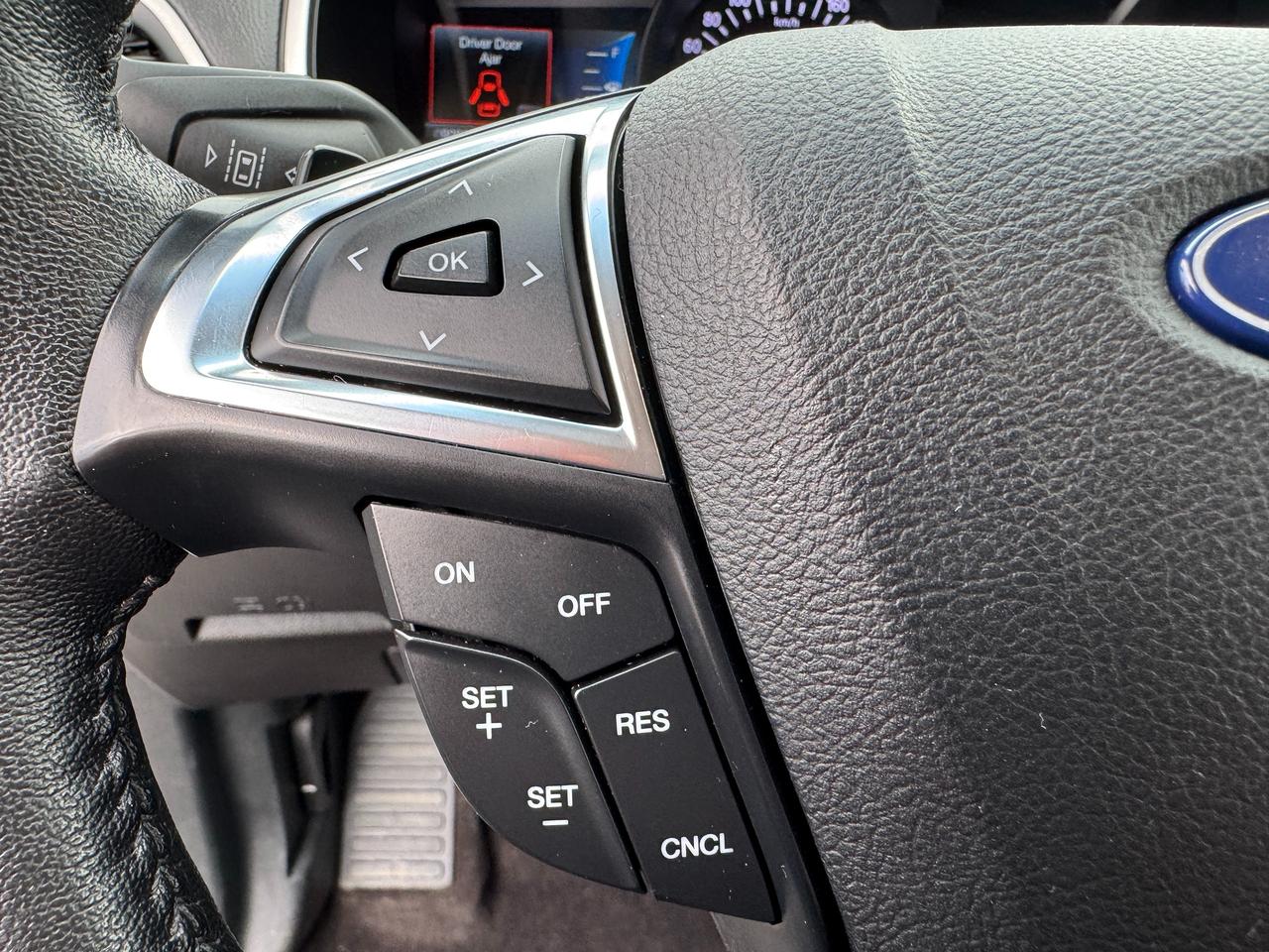 2019 Ford Edge SEL AWD+CLEAN CARFAX+ApplePlay+Remote Start Photo