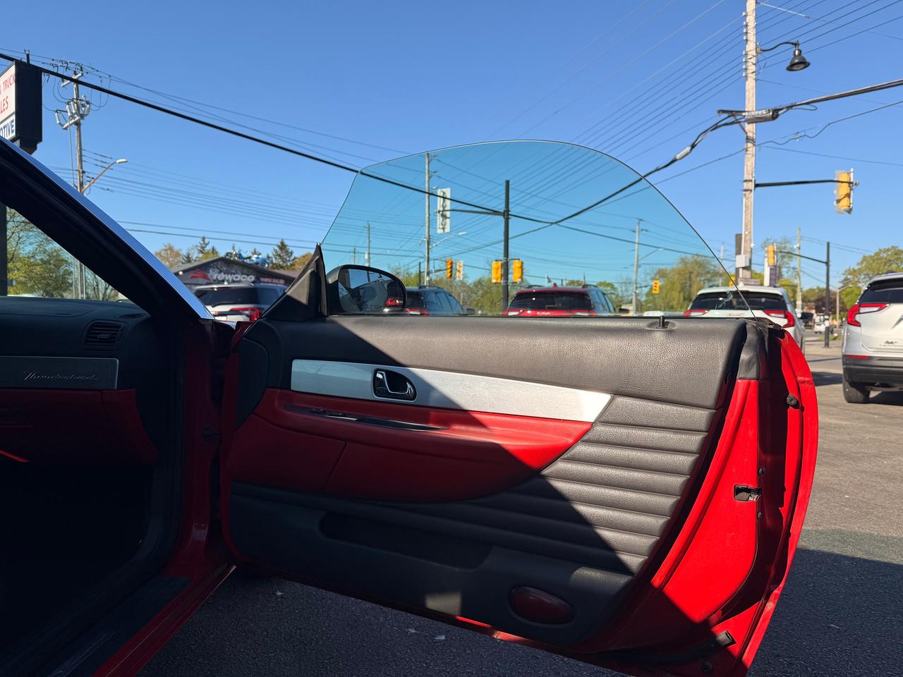 2002 Ford Thunderbird 2dr Conv w/Hardtop Photo