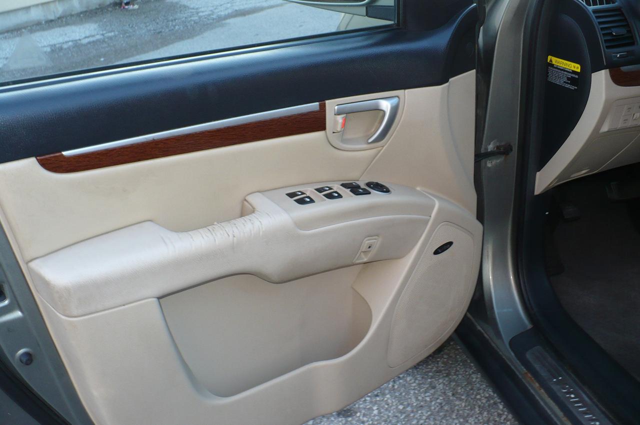 2009 Hyundai Santa Fe LIMITED Photo