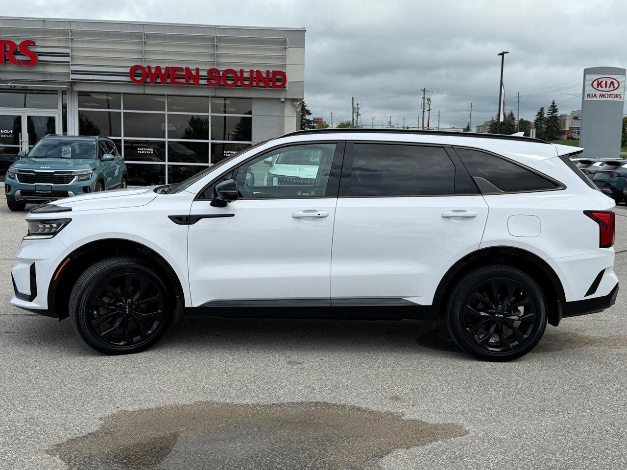 2023 Kia Sorento SX Photo5