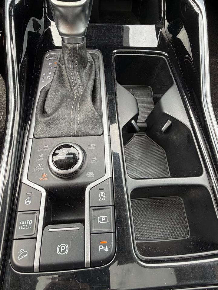 2023 Kia Sorento SX Photo