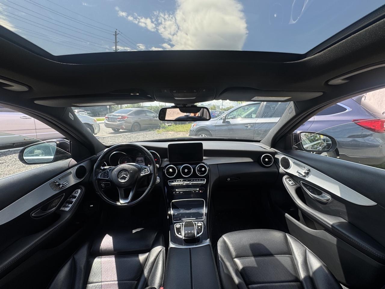 2018 Mercedes-Benz C-Class C 300 Photo