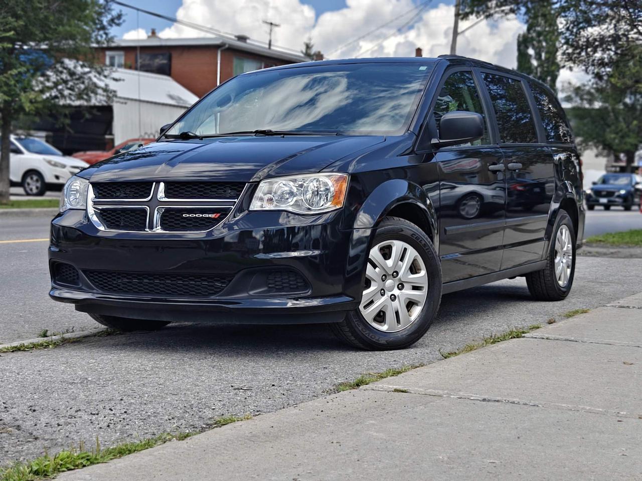 2014 Dodge Grand Caravan SE/SXT Passenger Van Photo0