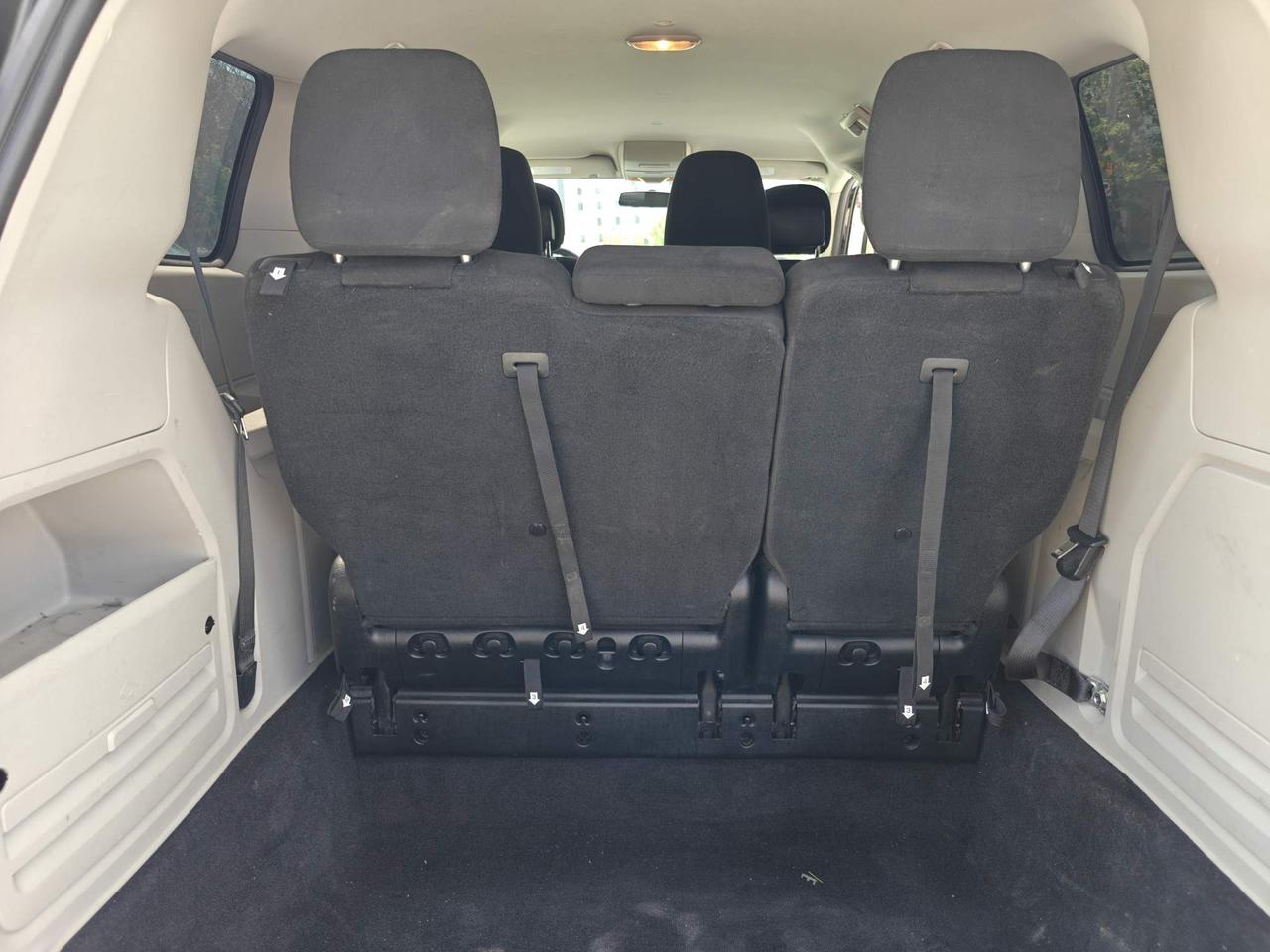 2014 Dodge Grand Caravan SE/SXT Passenger Van Photo
