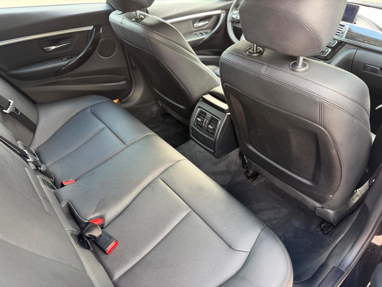 2018 BMW 3 Series 330i xDrive|M PCKG|CLEAN CARFAX Photo