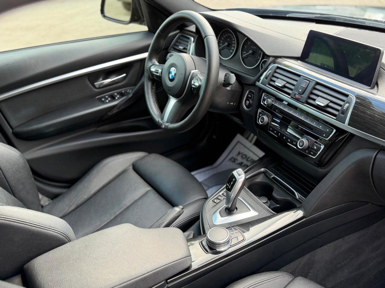 2018 BMW 3 Series 330i xDrive|M PCKG|CLEAN CARFAX Photo