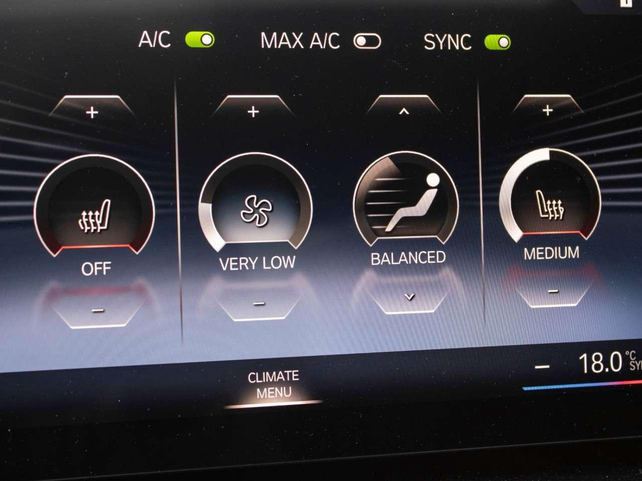 2023 BMW 2 Series 230i xDrive Coupe Photo