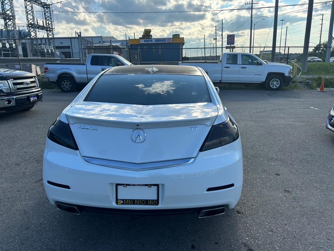 2012 Acura TL Technology Photo