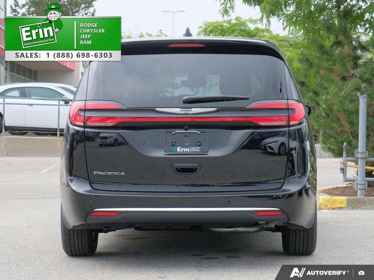 2026 Chrysler Pacifica SELECT   7 PASSENGER SEATING   SUNROOF Photo