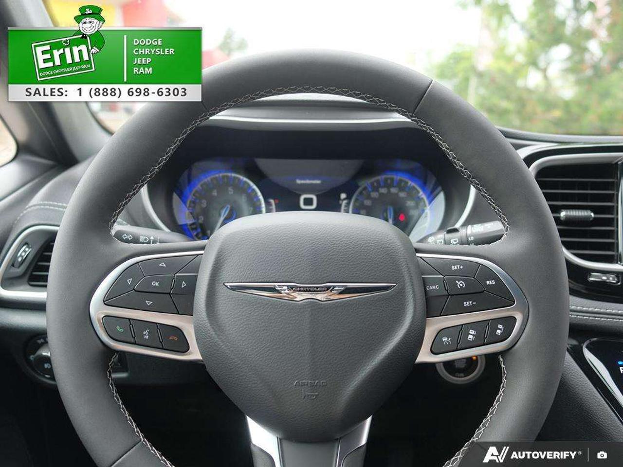 2026 Chrysler Pacifica SELECT   7 PASSENGER SEATING   SUNROOF Photo