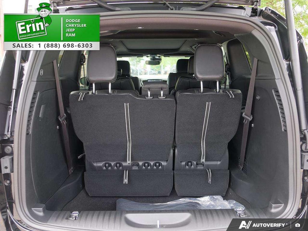 2026 Chrysler Pacifica SELECT   7 PASSENGER SEATING   SUNROOF Photo