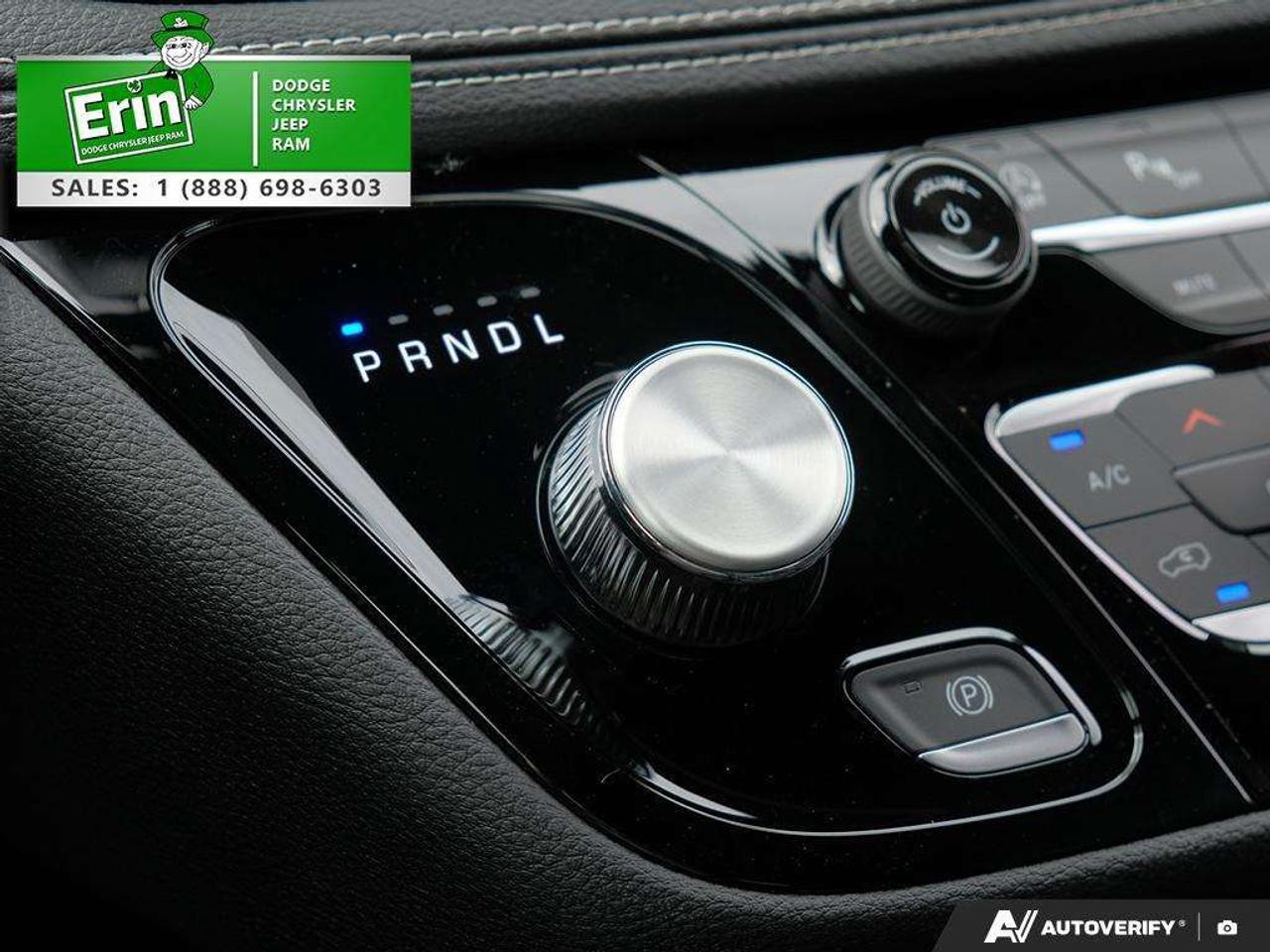 2026 Chrysler Pacifica SELECT   7 PASSENGER SEATING   SUNROOF Photo