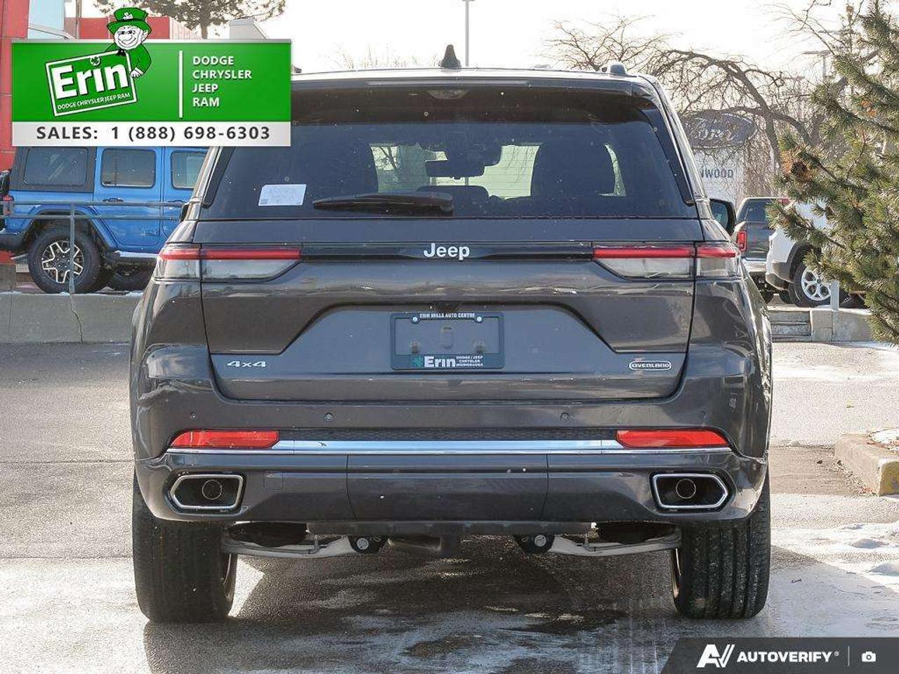 2025 Jeep Grand Cherokee OVERLAND 4X4 Photo