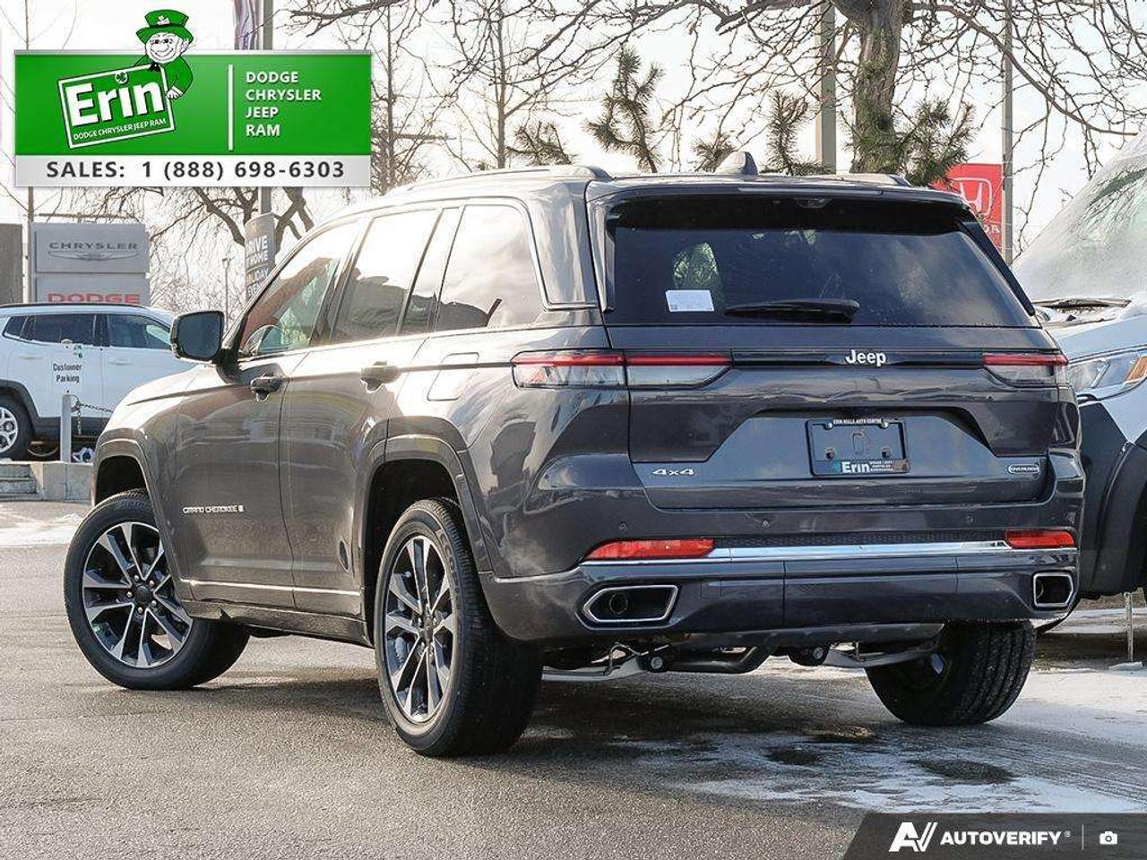 2025 Jeep Grand Cherokee OVERLAND 4X4 Photo
