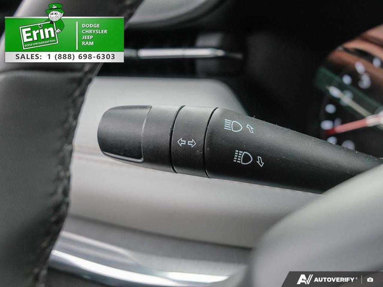 2023 Jeep Compass Limited 4X4 Photo