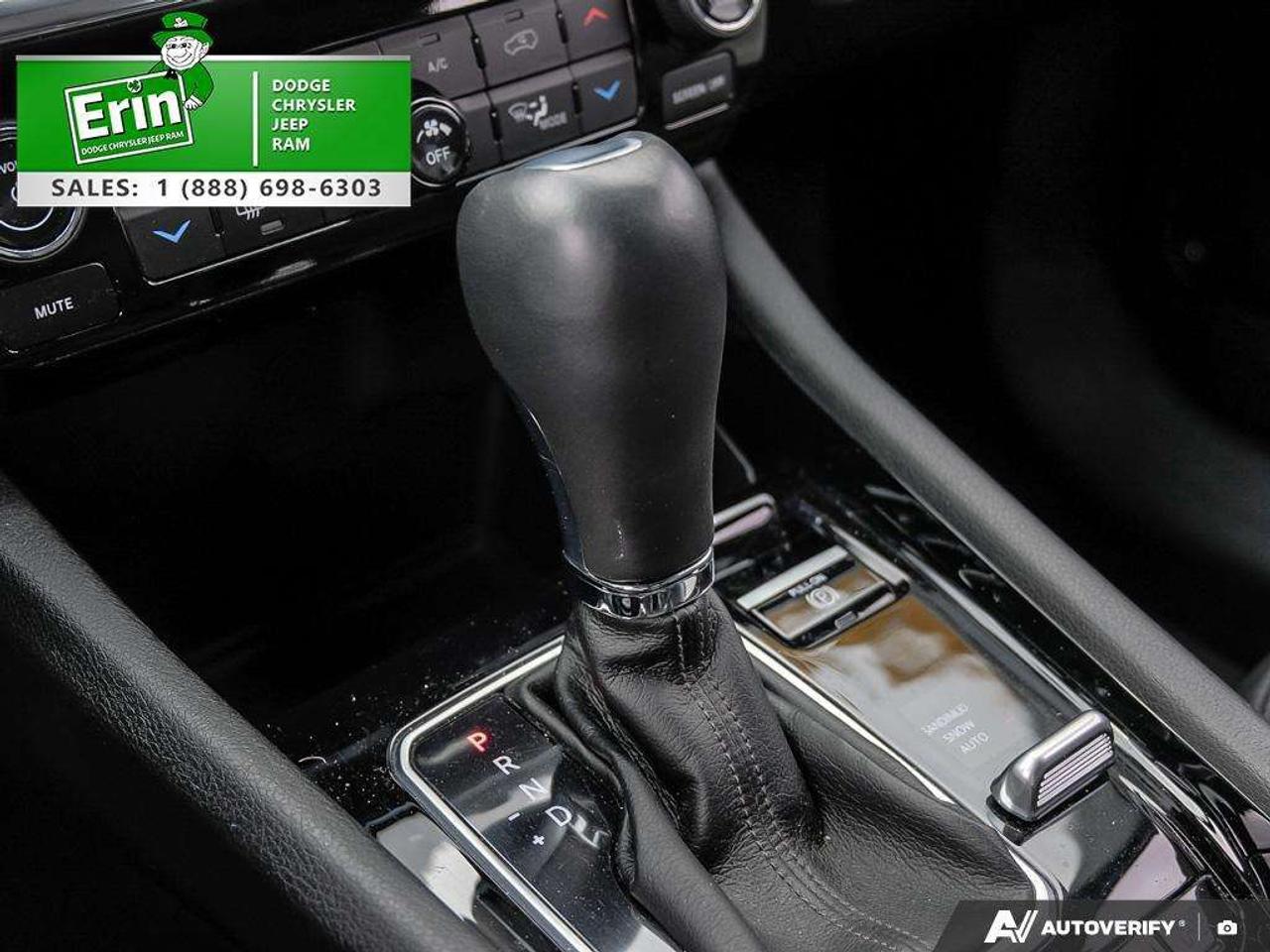2023 Jeep Compass Limited 4X4 Photo