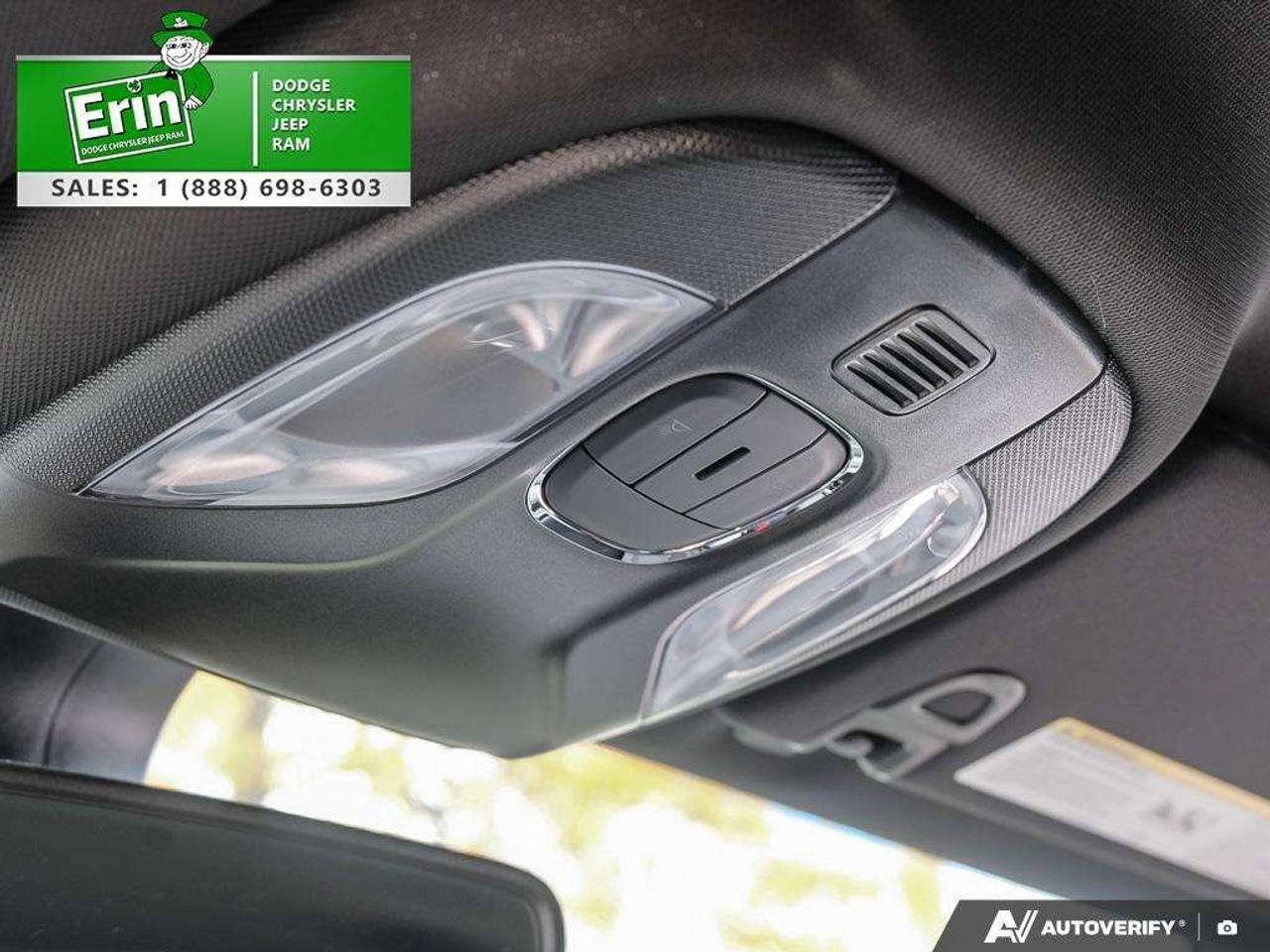 2023 Jeep Compass Limited 4X4 Photo