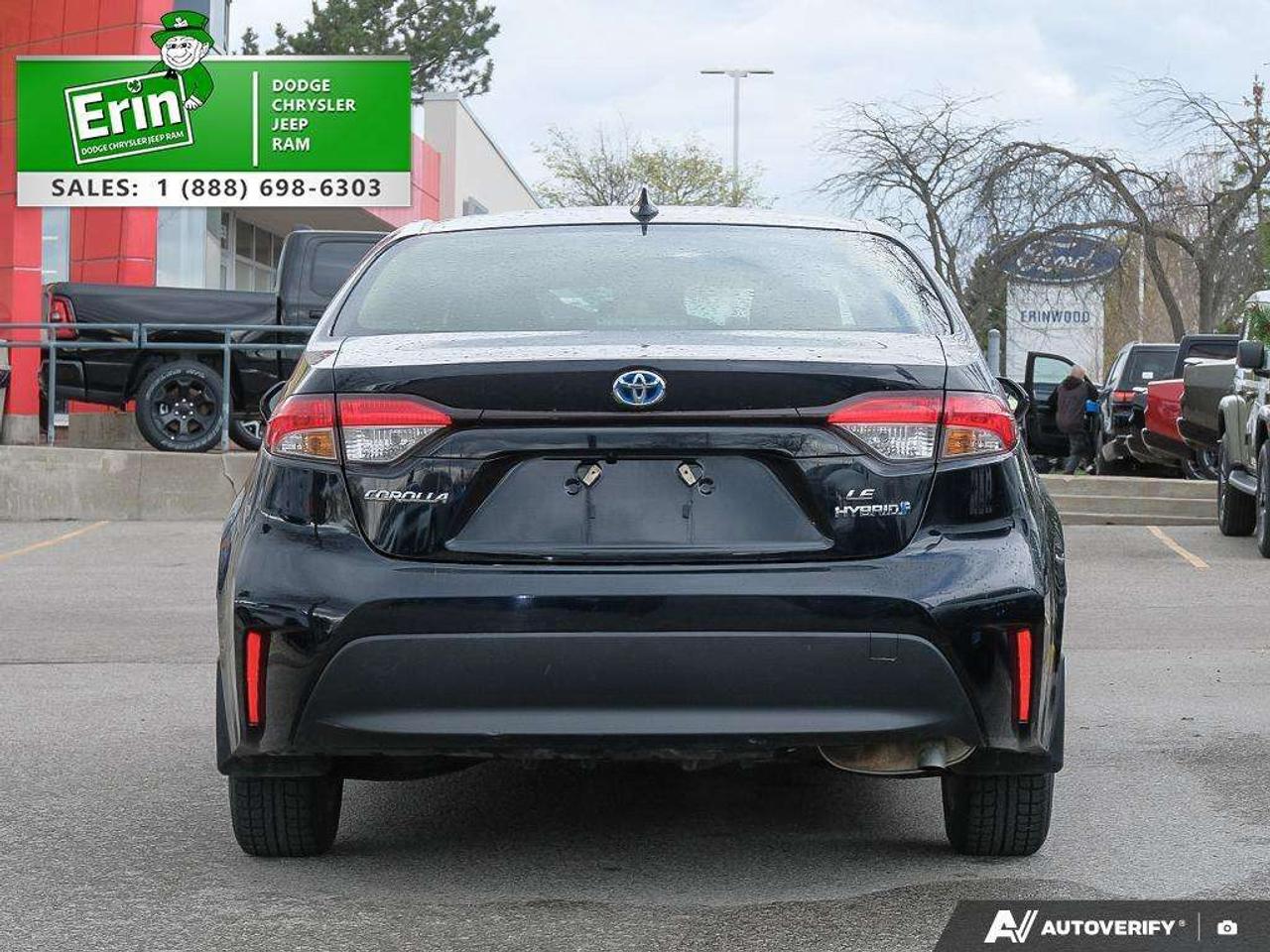 2023 Toyota Corolla Hybrid LE CVT Photo
