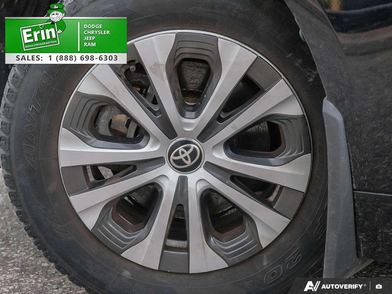 2023 Toyota Corolla Hybrid LE CVT Photo