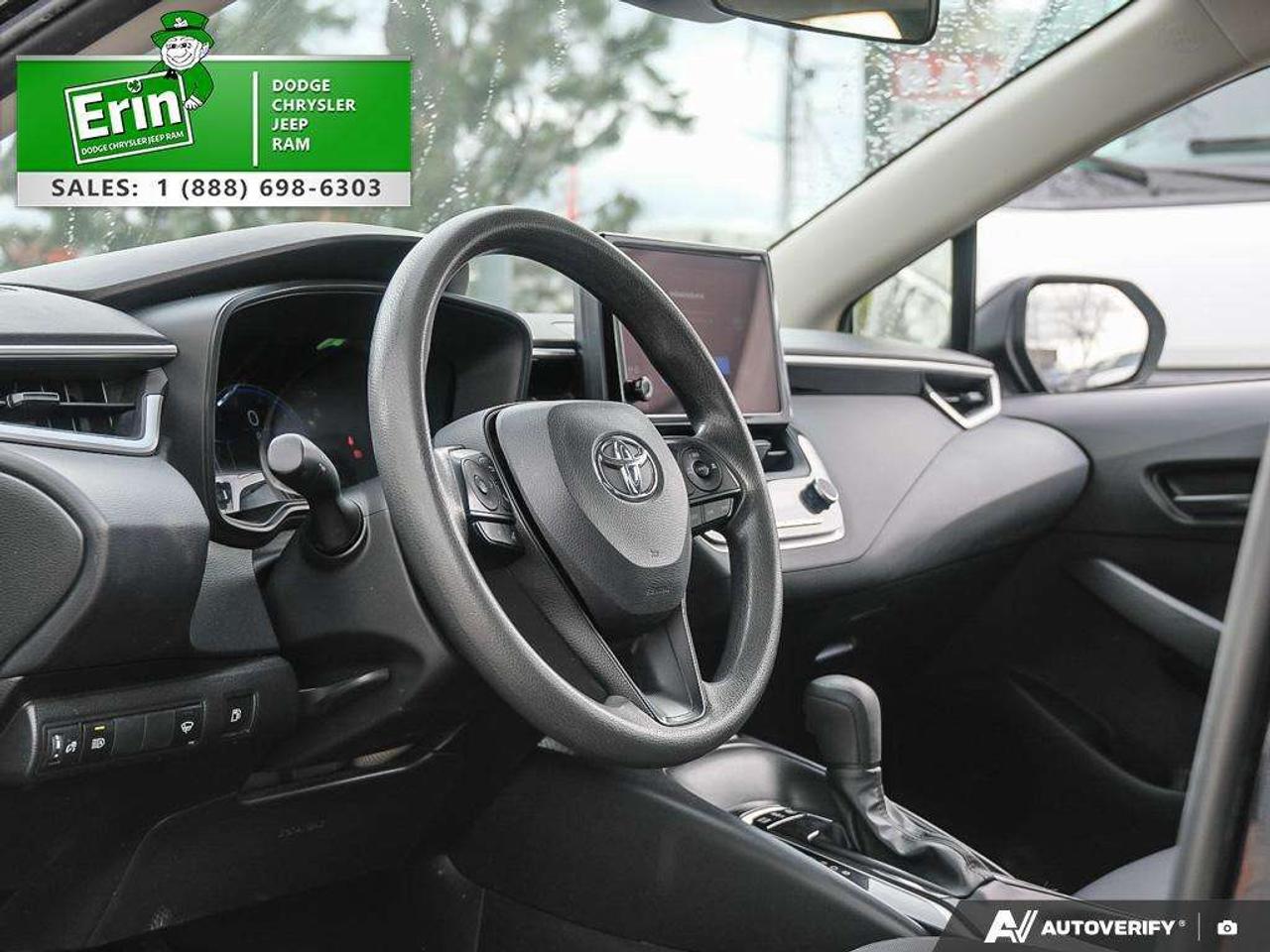 2023 Toyota Corolla Hybrid LE CVT Photo