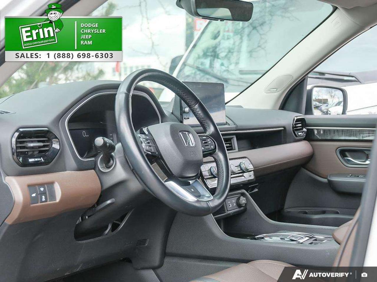 2023 Honda Pilot TOURING AWD BROWN INTERIOR RARE Photo