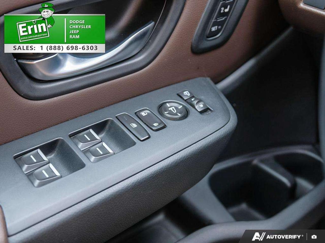 2023 Honda Pilot TOURING AWD BROWN INTERIOR RARE Photo