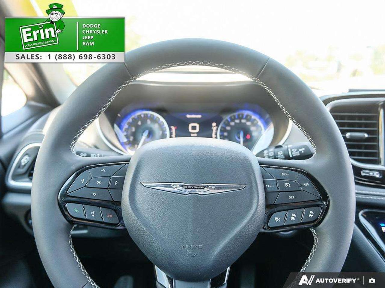 2024 Chrysler Pacifica Limited S Appearance Package Photo