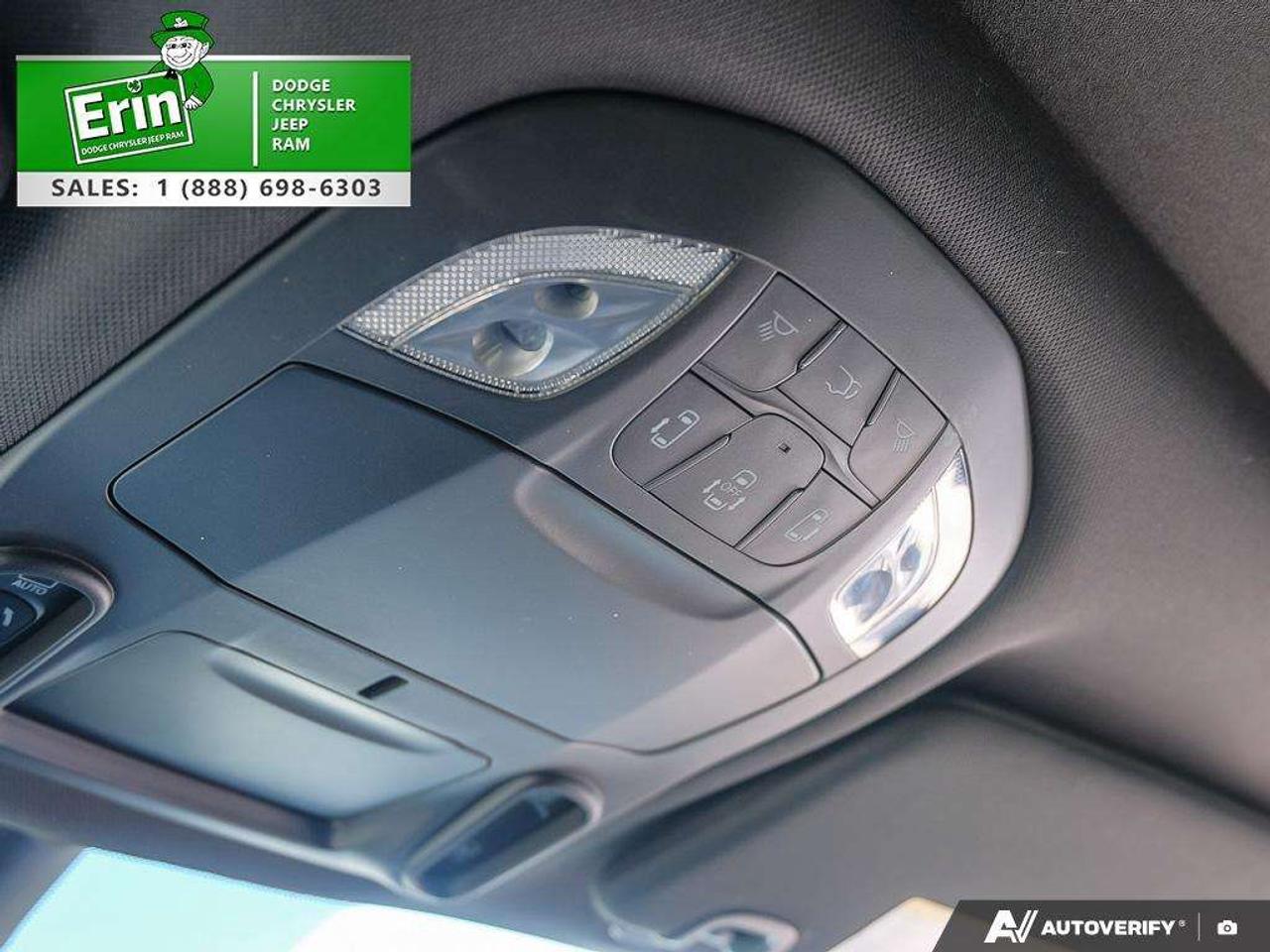 2024 Chrysler Pacifica Limited S Appearance Package Photo