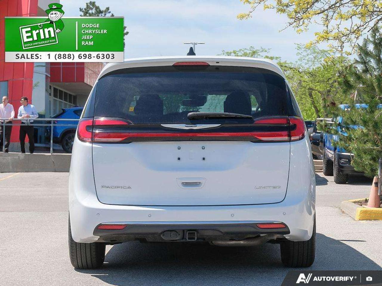 2024 Chrysler Pacifica Limited   360 SurroundView Camera   DVD Photo