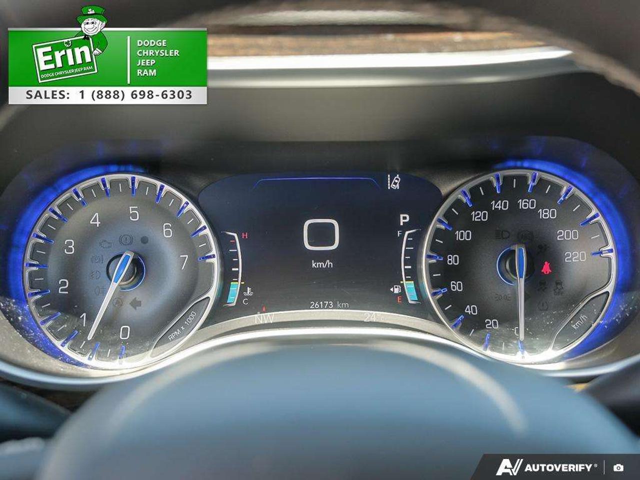 2024 Chrysler Pacifica Limited   360 SurroundView Camera   DVD Photo