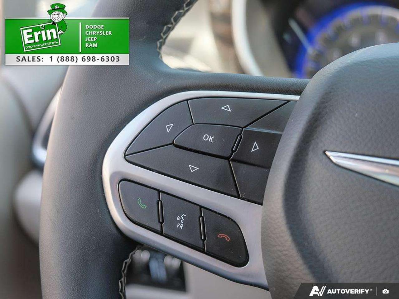 2024 Chrysler Pacifica Limited   360 SurroundView Camera   DVD Photo