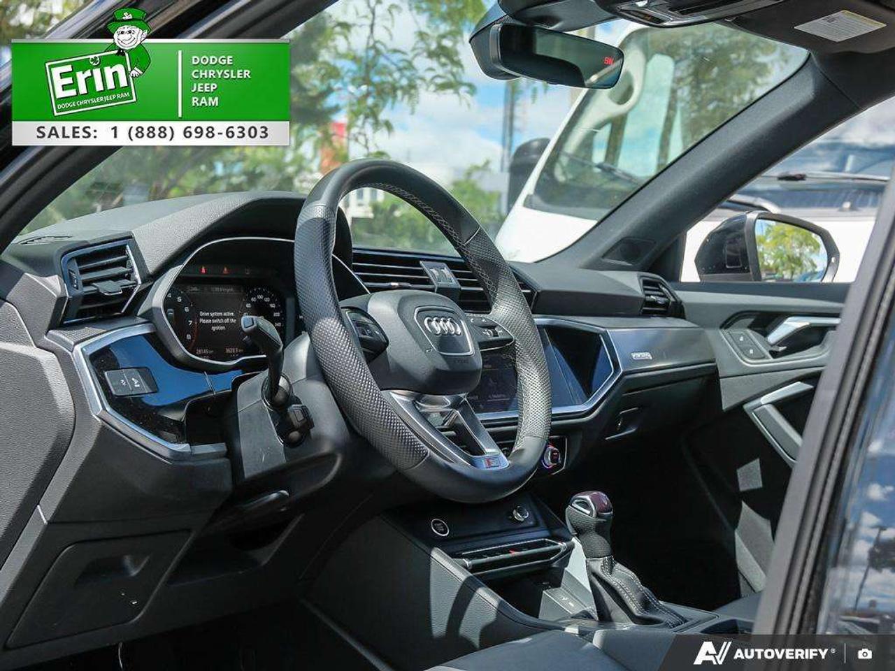 2025 Audi Q3 Progressiv 45 TFSI quattro S-Line Photo
