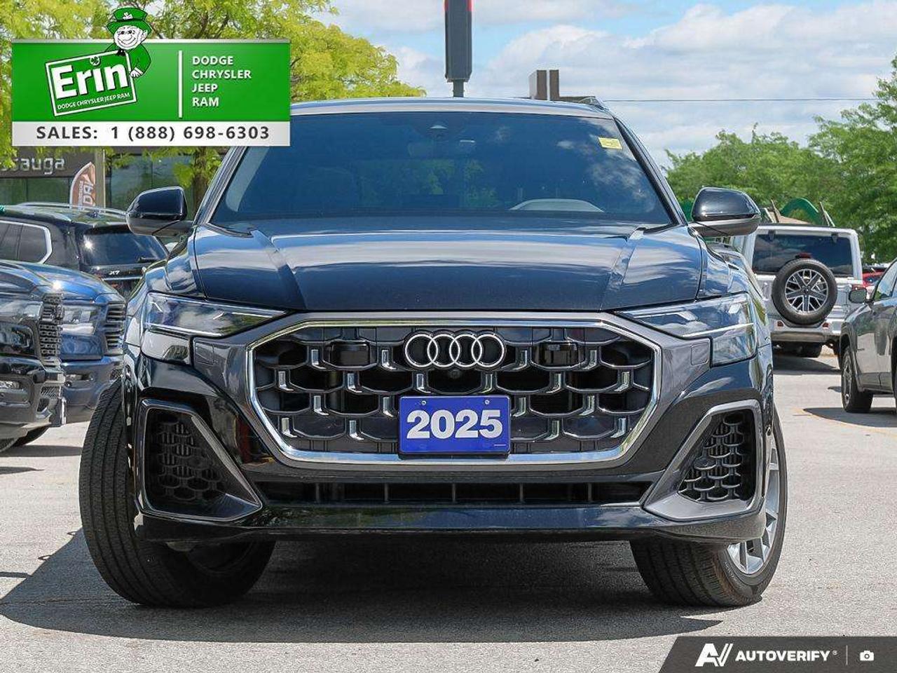 2025 Audi Q8 Progressiv 55 TFSI quattro S-Line Photo1