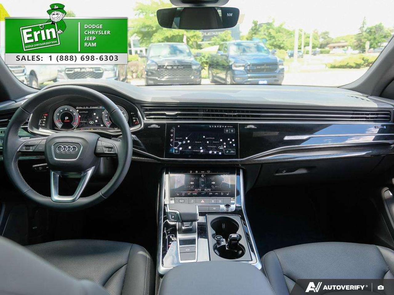 2025 Audi Q8 Progressiv 55 TFSI quattro S-Line Photo