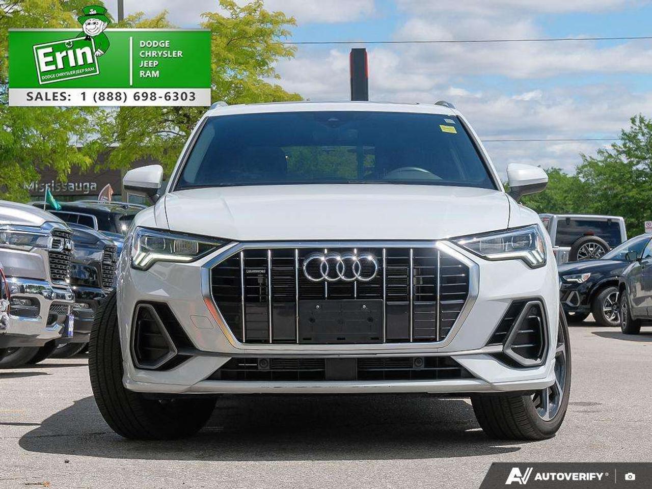 2025 Audi Q3 Progressiv 45 TFSI quattro S-Line Photo5