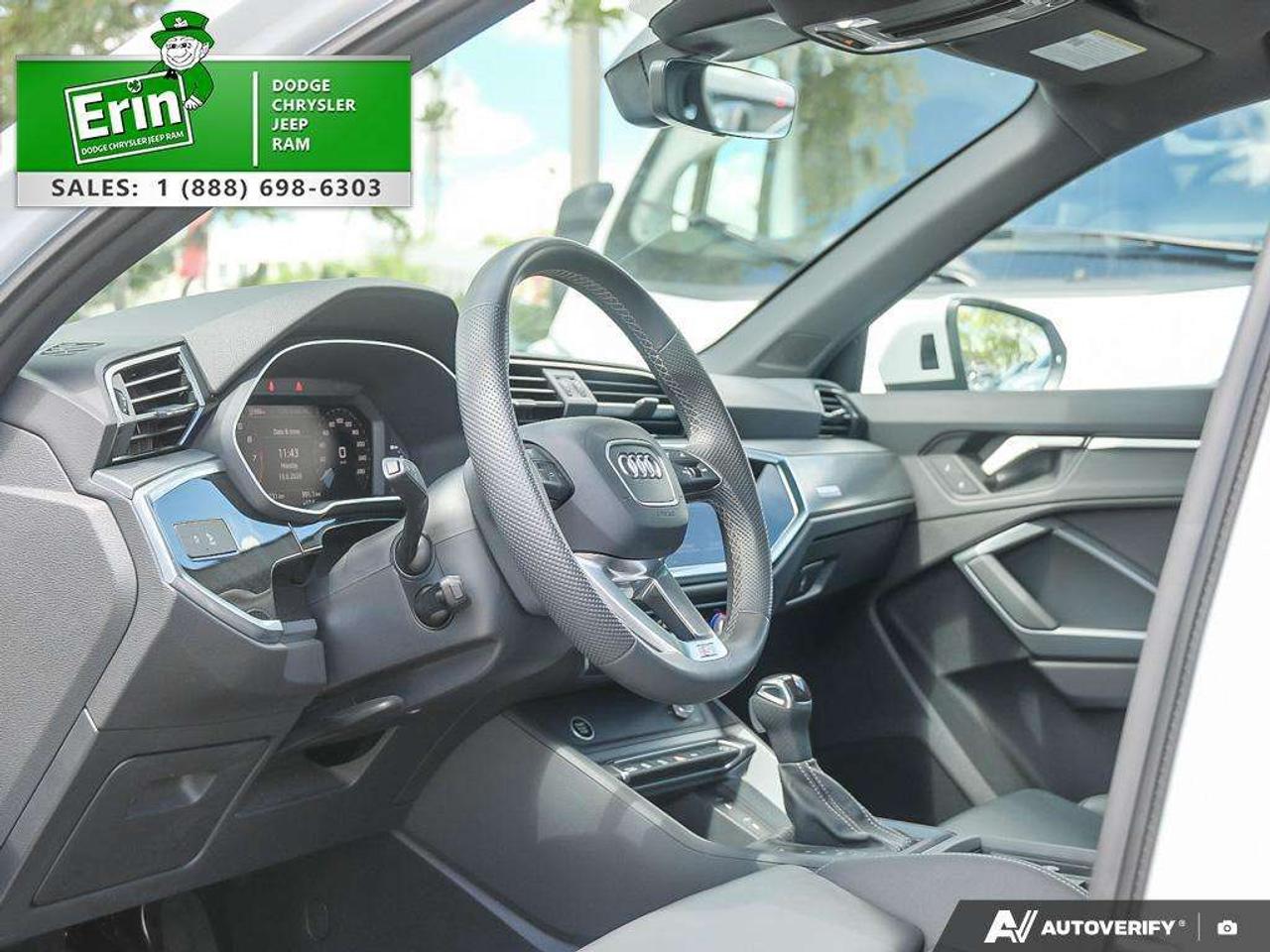 2025 Audi Q3 Progressiv 45 TFSI quattro S-Line Photo