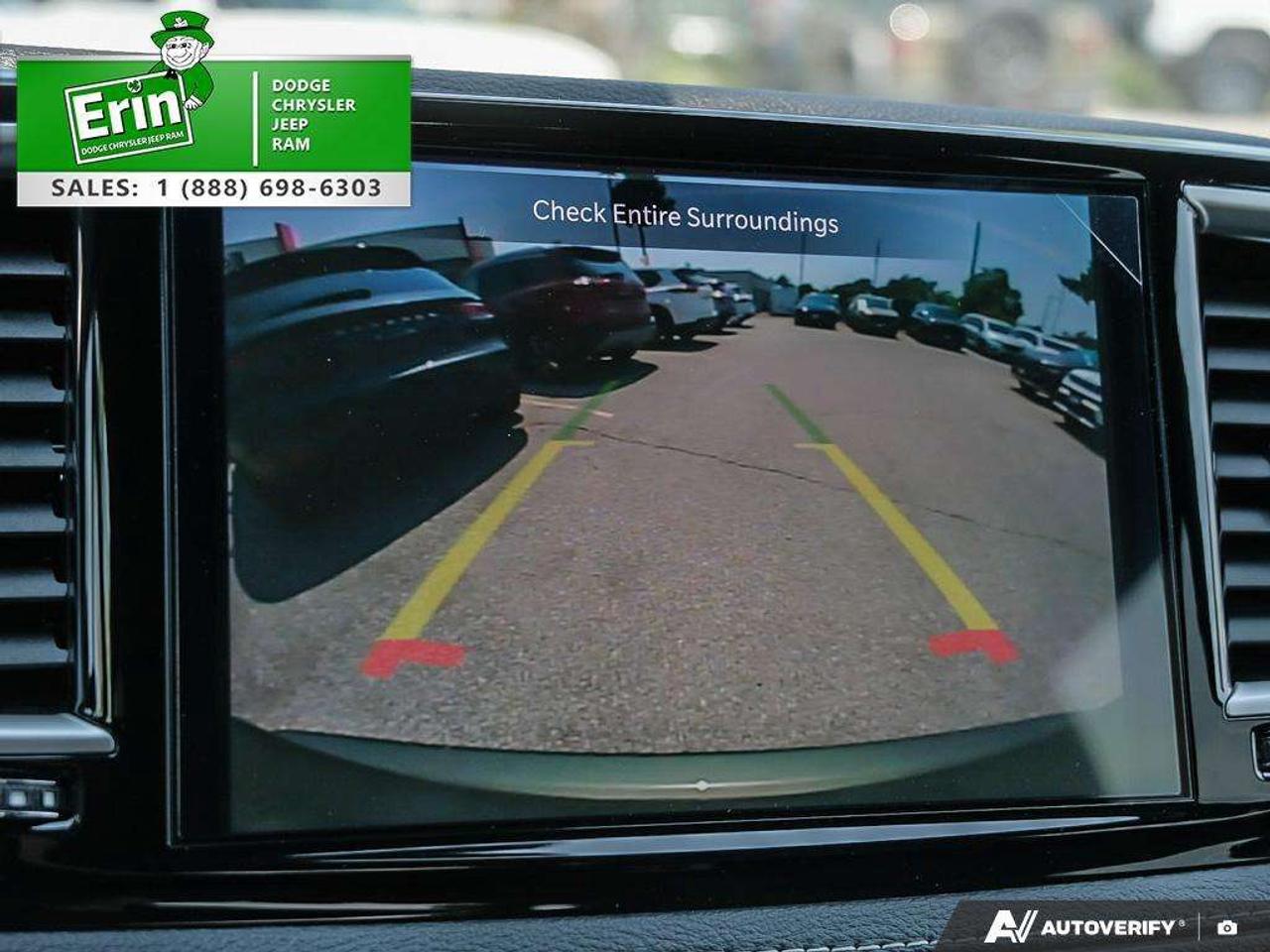 2027 Chrysler Pacifica Select FWD Photo