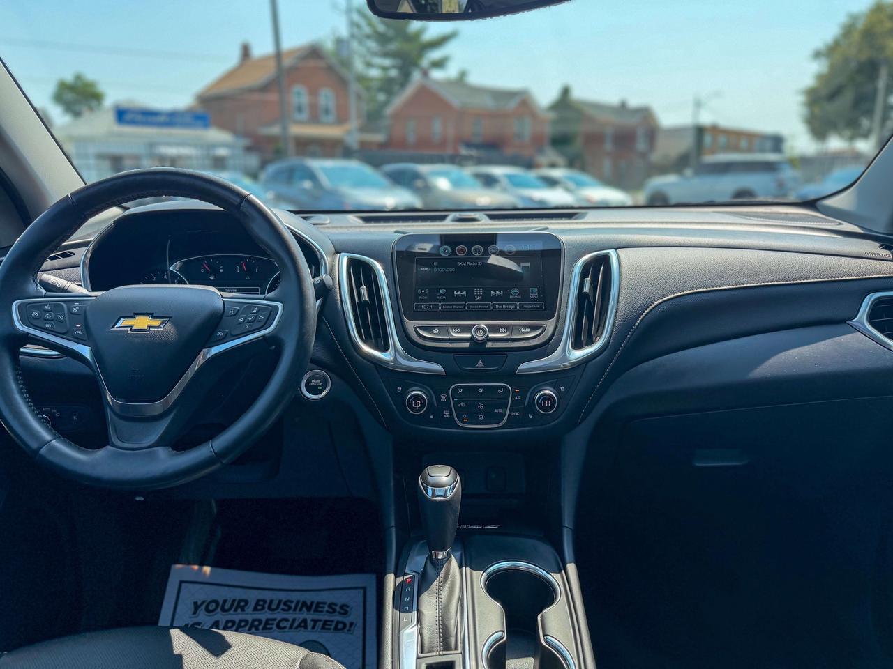 2018 Chevrolet Equinox Premier/1 OWNER/LOW KM/NAVI/BSM/ACC/PANO/CAMERA Photo