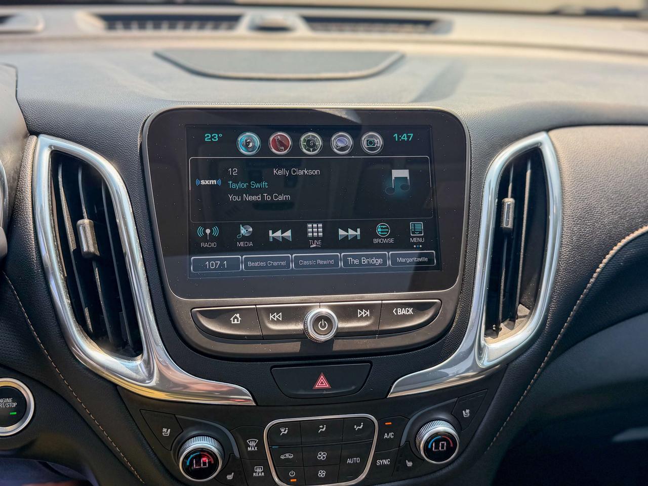 2018 Chevrolet Equinox Premier/1 OWNER/LOW KM/NAVI/BSM/ACC/PANO/CAMERA Photo