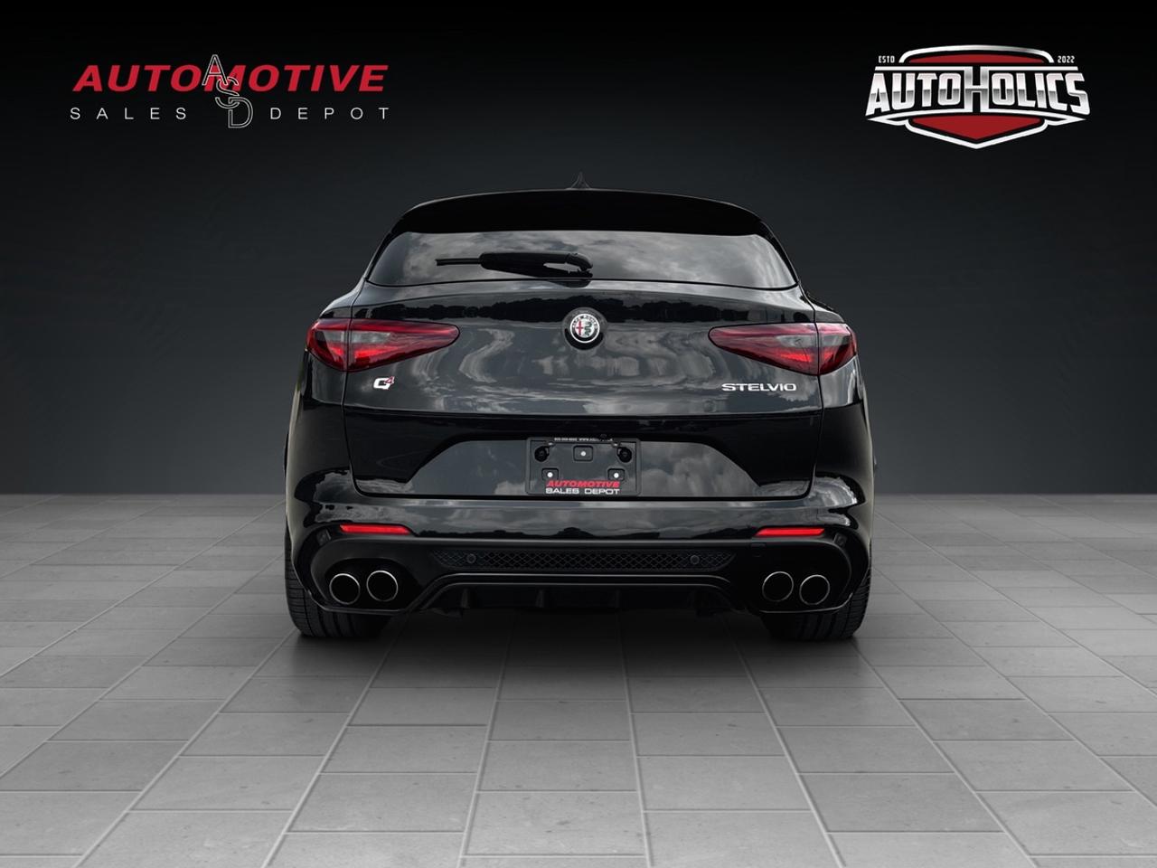 2018 Alfa Romeo Stelvio Quadrifoglio Photo