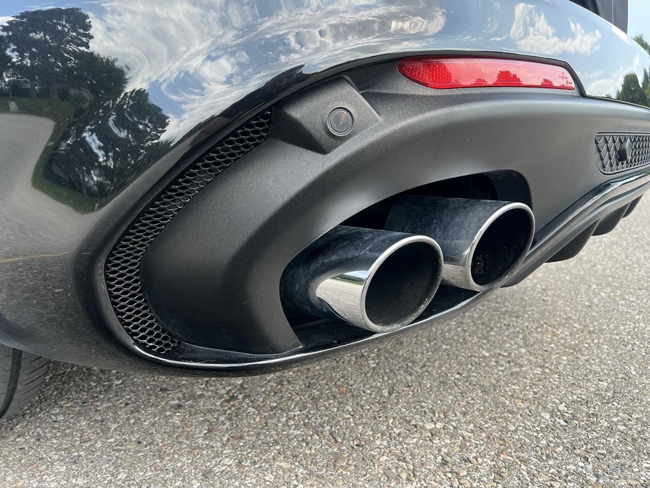 2018 Alfa Romeo Stelvio Quadrifoglio Photo
