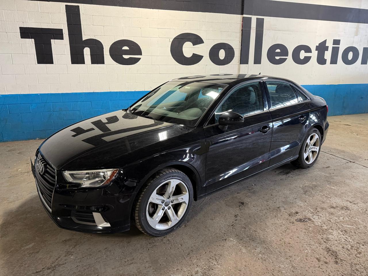 2018 Audi A3 2.0T Komfort 4dr Front-Wheel Drive Sedan Photo2