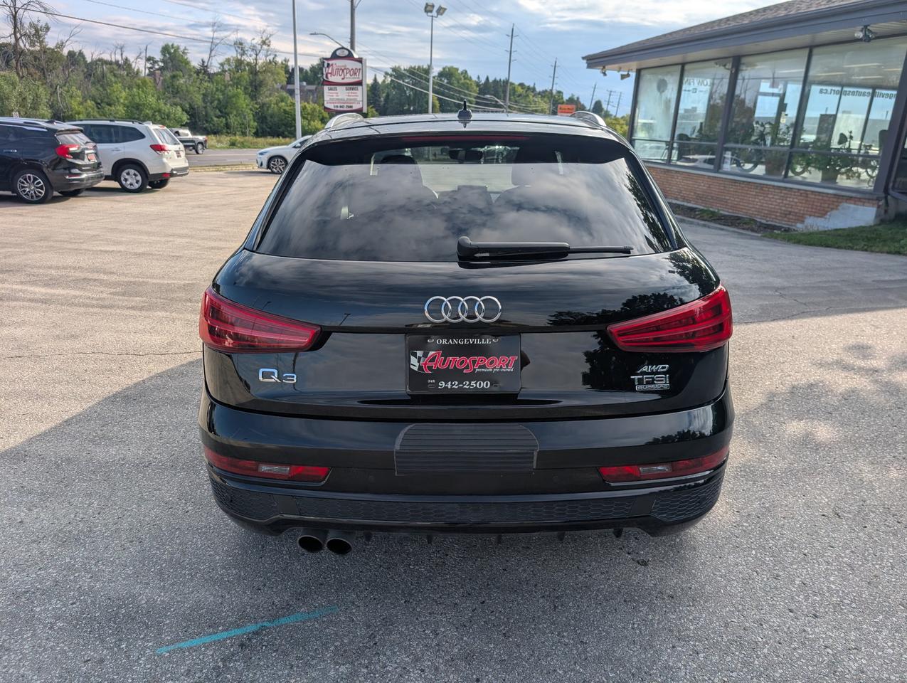 2017 Audi Q3 2.0T Technik 4dr All-wheel Drive quattro Sport Utility Photo3