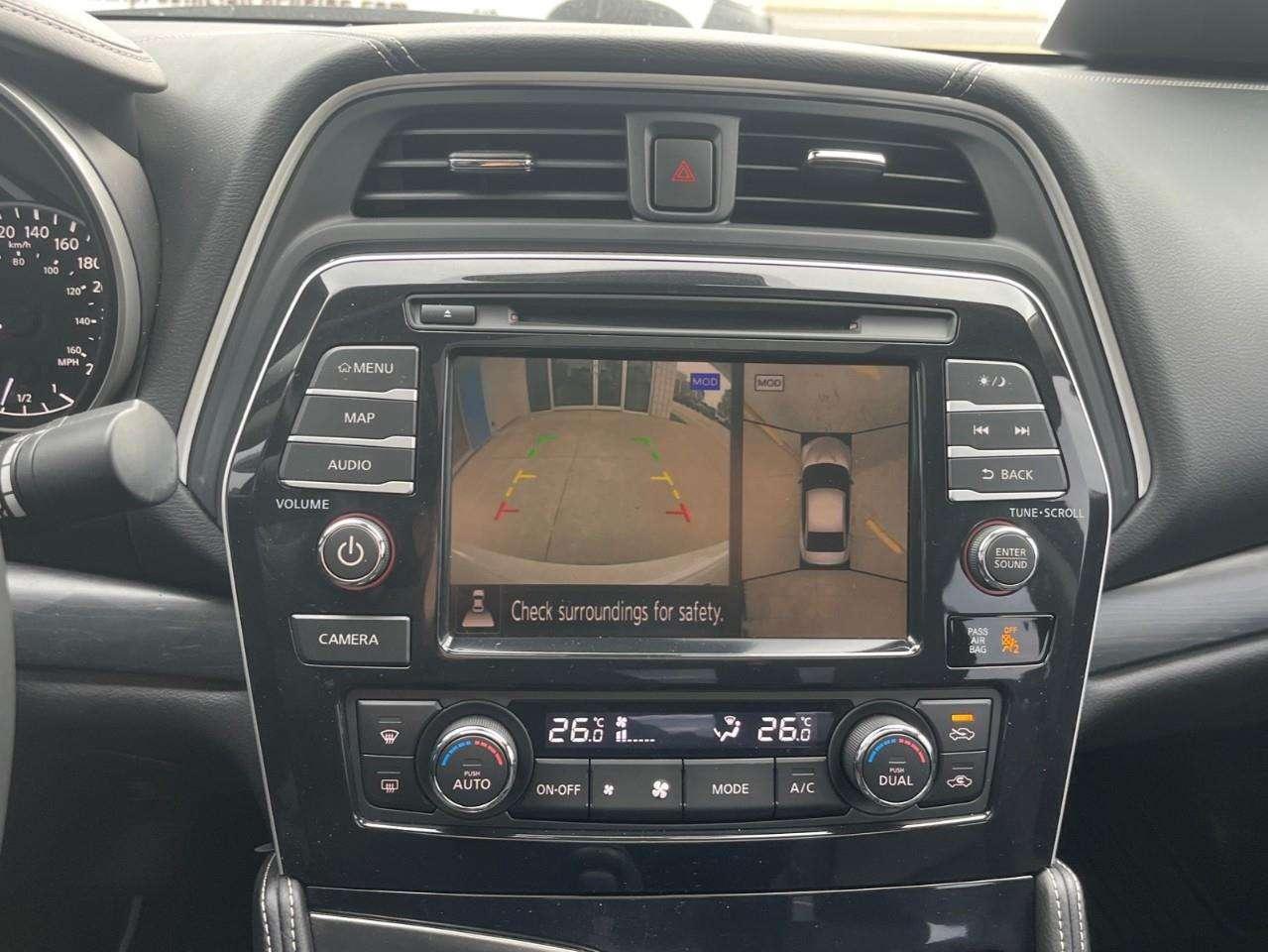 2019 Nissan Maxima Platinum Rare Local Trade Photo